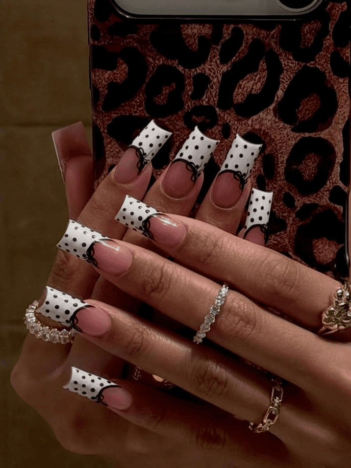 Medium Nail Length